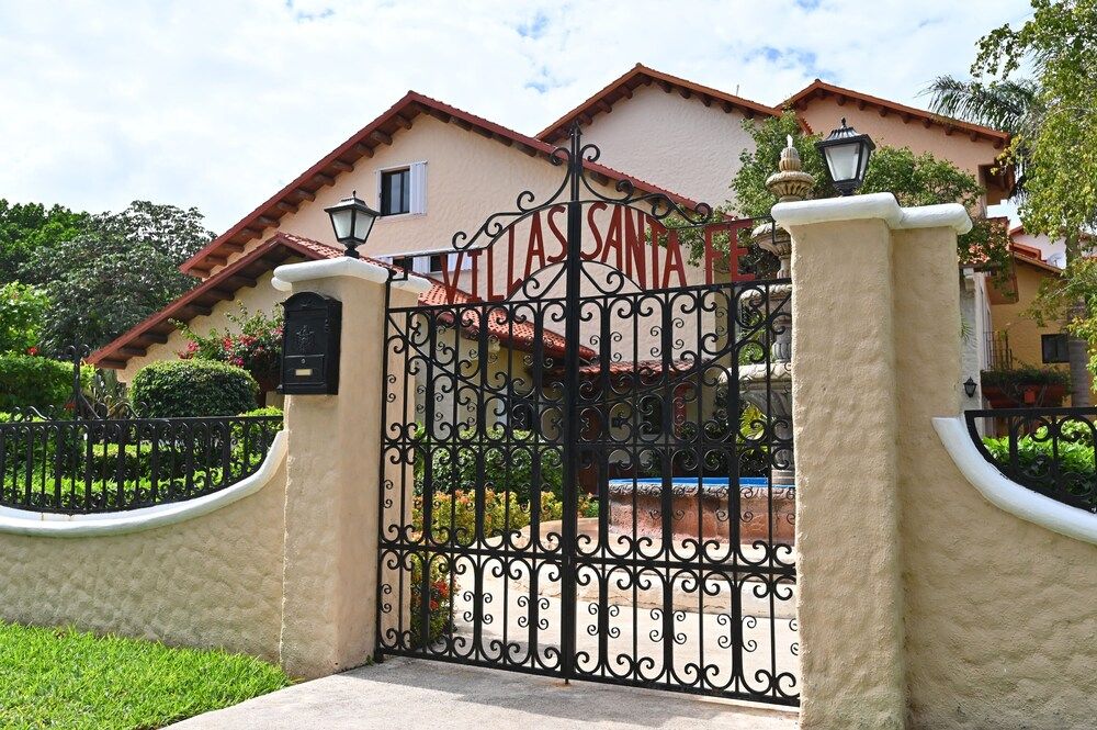 undefined Santa Fe 6