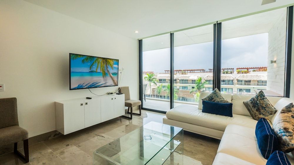Oceana Beachside Condo Comfort Apartment, 3 Bedrooms 11