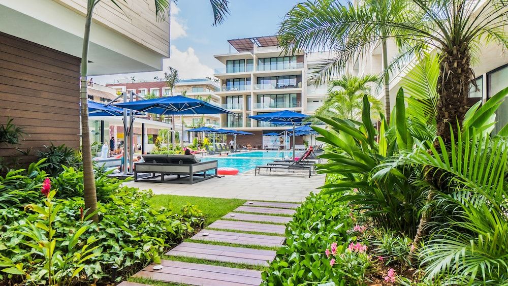 undefined Oceana Beachside Condo 5