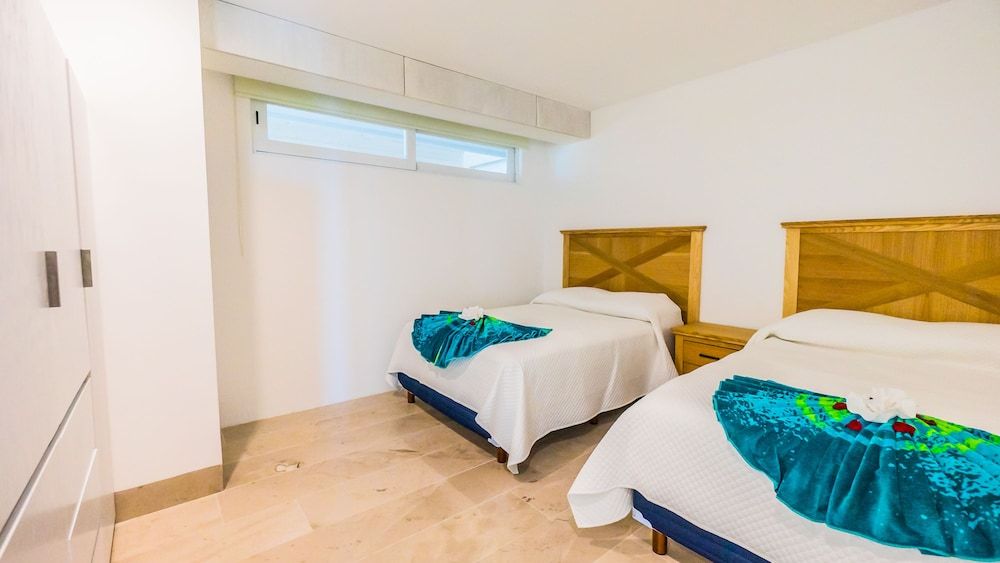 Oceana Beachside Condo Grand Apartment, 3 Bedrooms 6