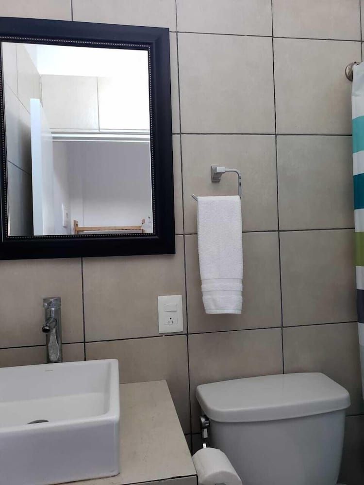 SuitesMB Suite (#10) 3