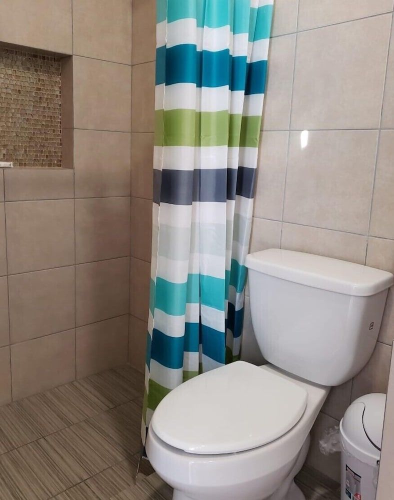 SuitesMB Suite (#14) 6