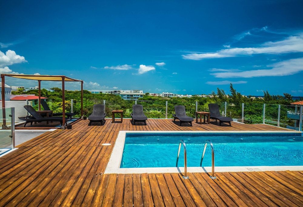 undefined La Vista Condo Beachside 8