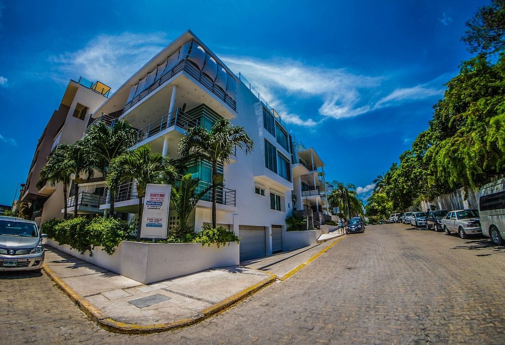 undefined La Vista Condo Beachside 6