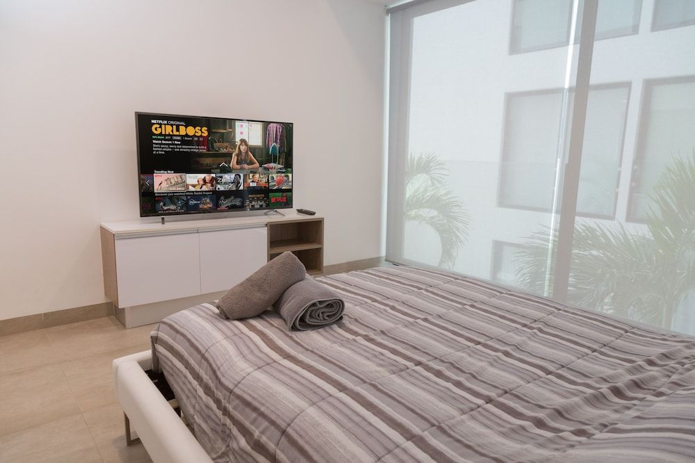 Precioso depa 2 recámaras pasos de la 5a Av Apartment 2