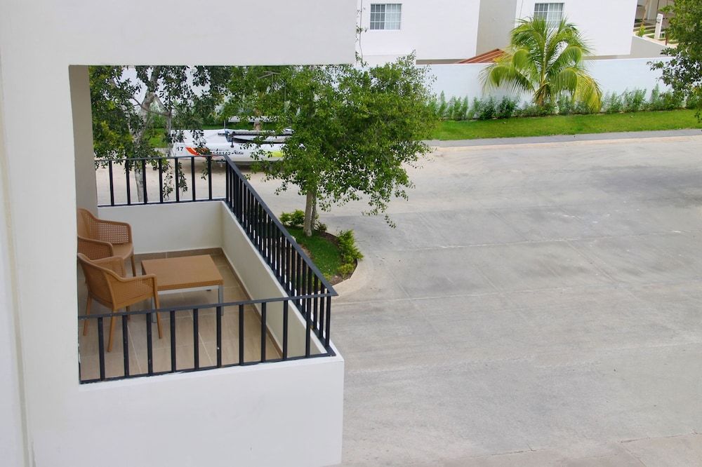 Selvanova by Select Luxury Apartment, 3 Bedrooms 32