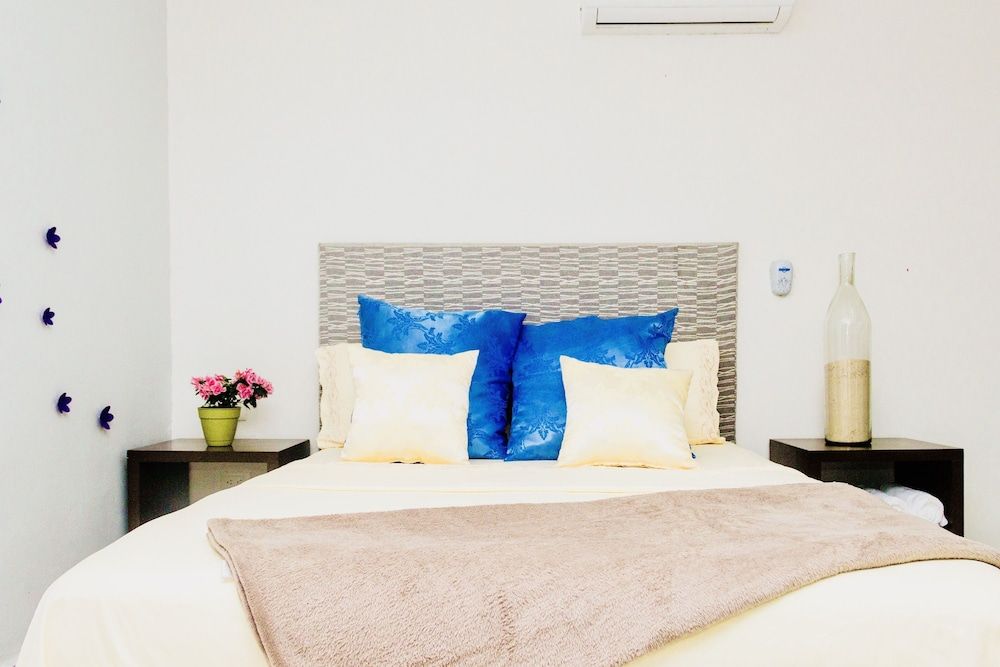 undefined Room in Condo - Condohotel 5th Avenue Superior Studio #3 9