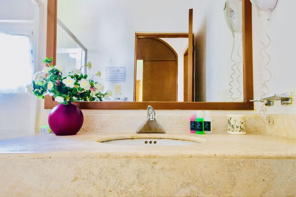 Room-deluxe Family Budget Balcony Room w Room, 2 Bedrooms, Balcony, Garden View 44