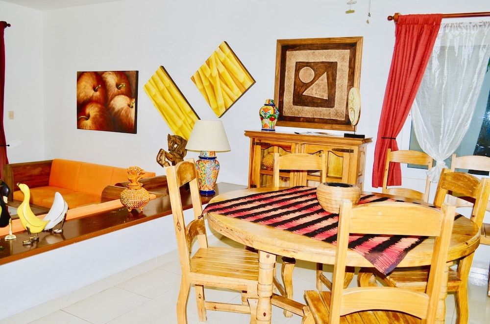 Room-deluxe Family Budget Balcony Room w Room, 2 Bedrooms, Balcony, Garden View 30