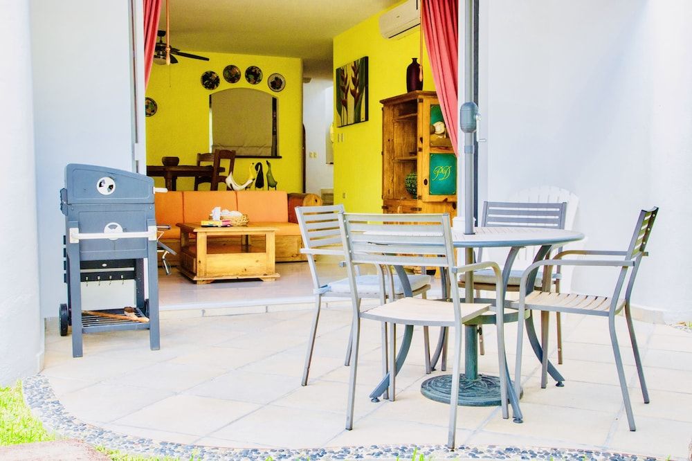 Room-deluxe Family Budget Balcony Room w Room, 2 Bedrooms, Balcony, Garden View 52