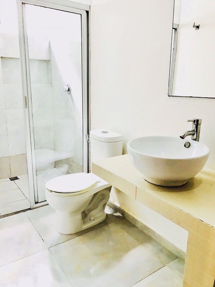 Room in Condo - Condohotel 5th Avenue Std Double Studio Room, 1 Bedroom, Smoking 8