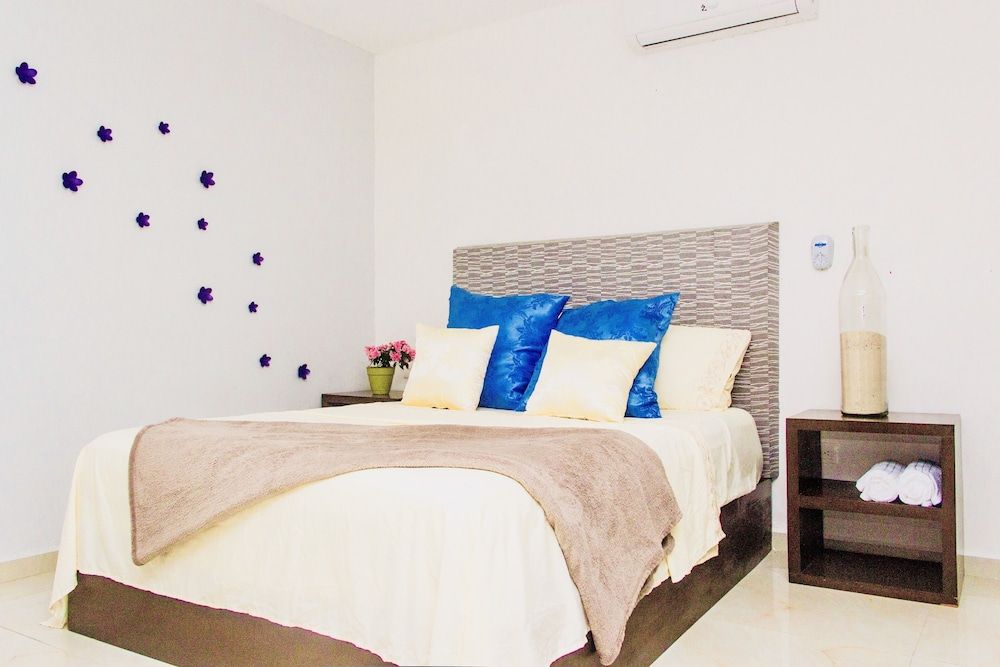 undefined Room in Condo - Condohotel 5th Avenue Std Double Studio 9