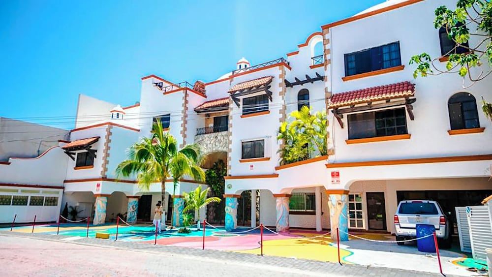 undefined Apartment Close 5th Ave And Playa Mamitas