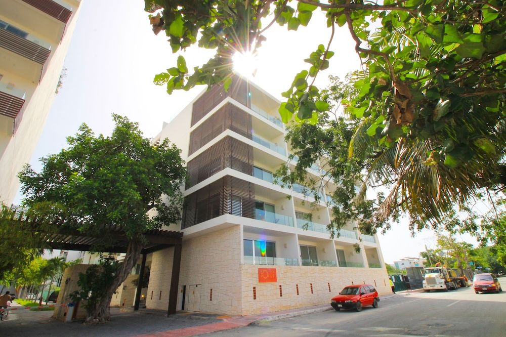 undefined Solea by Select 4