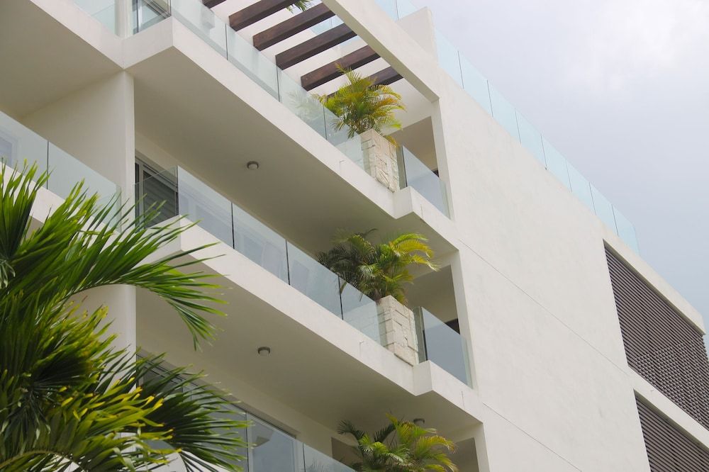 undefined Solea by Select 3