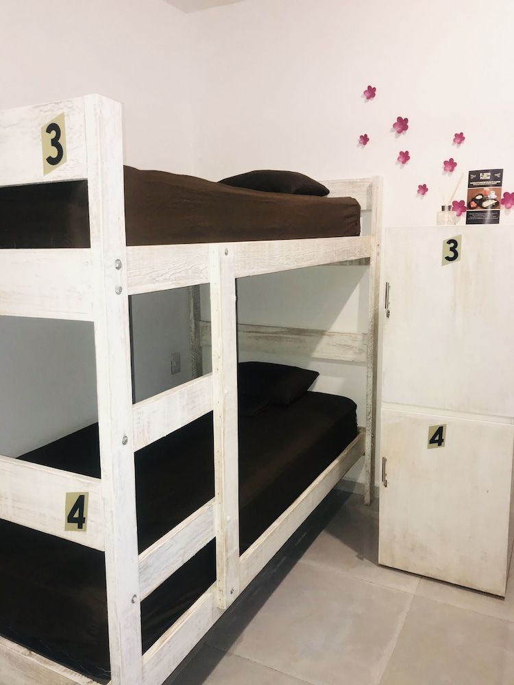 undefined Room in Condo - Comfortable Mix/share Room Close to 5th Avenue 6