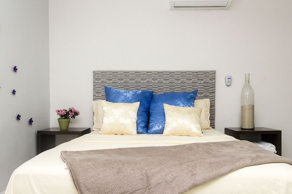 undefined Room in Condo - Condohotel 5th Avenue Basic Studio 7