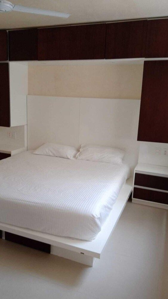 Polo 54 Downtown Apartments Standard Apartment 2