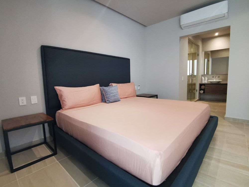 Luxury Apartment, 1 Bedroom, Balcony