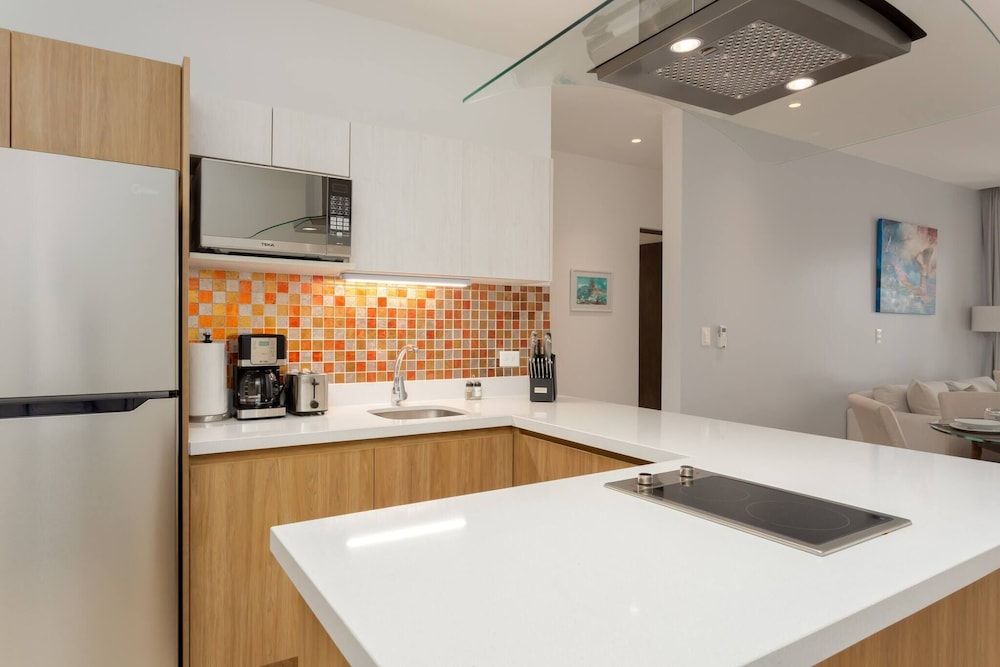 New Condo In Nice Vacation Complex - 5 People Condo, 2 Bedrooms, Balcony 13