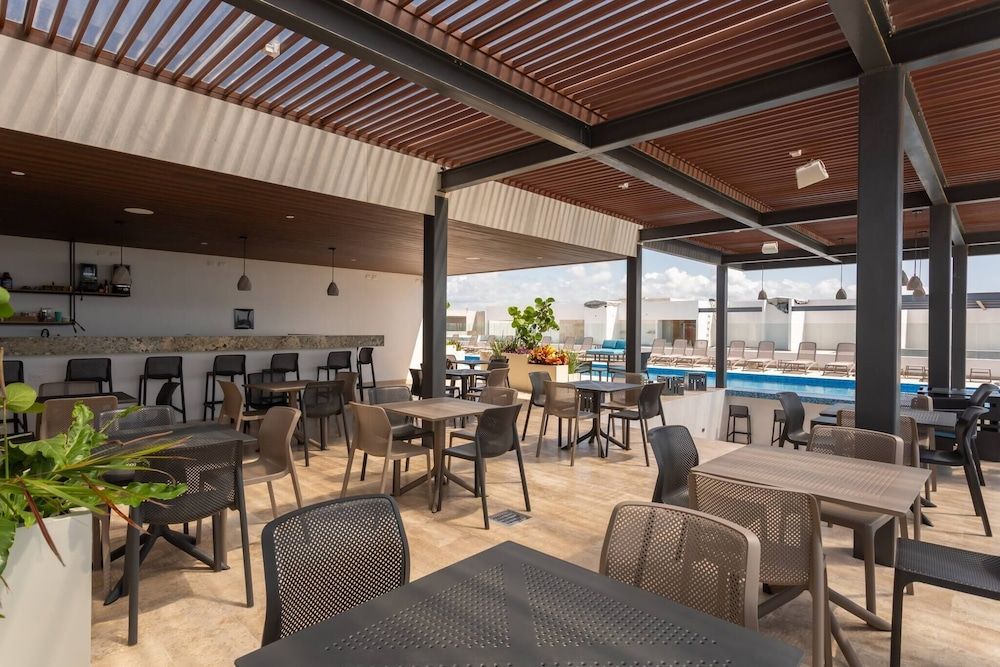 undefined New Condo In Nice Vacation Complex - 5 People 10