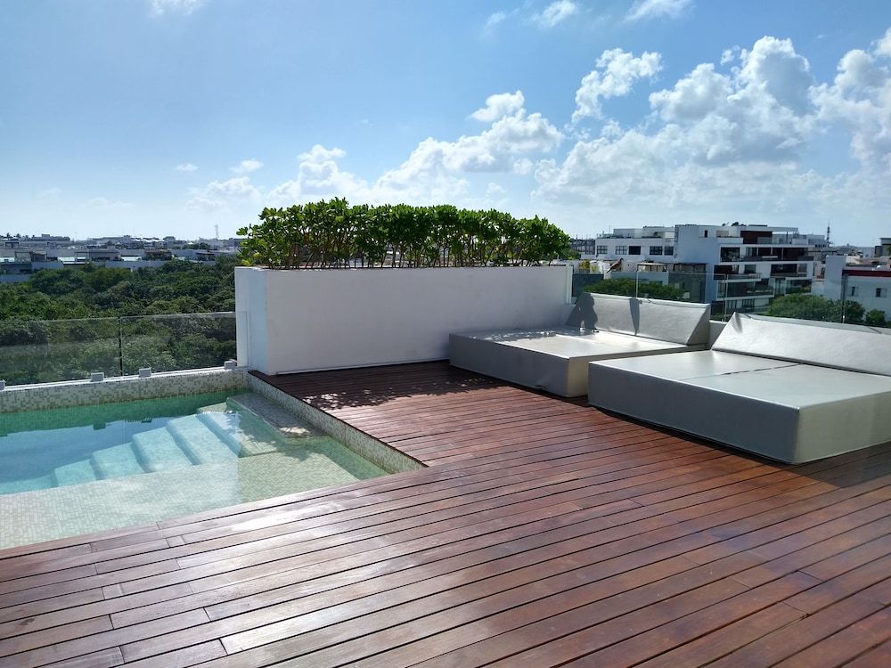 undefined Luxurious Charming Studio-terrace With Pool-gym 4