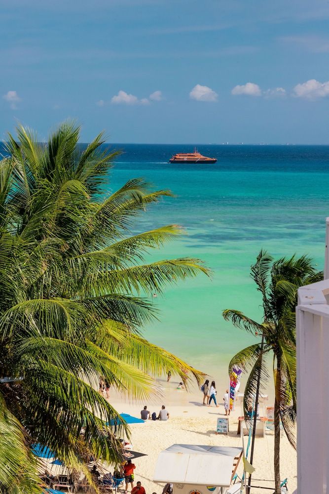 Hotel Kay Adults Only Basic Room, 1 King Bed 4