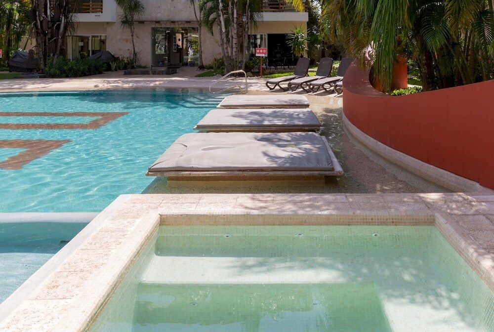 undefined Spacious 3BR Penthouse Private Jacuzzi Rooftop Security Wifi Best Amenities GYM 6