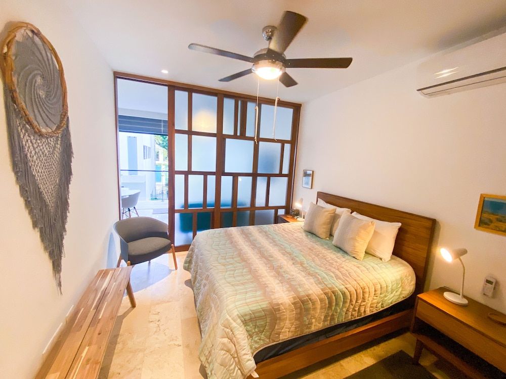 undefined Ipana B113