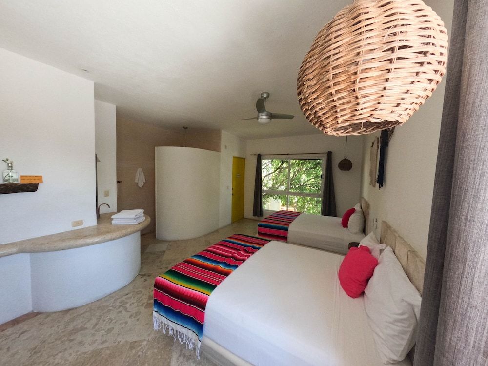 Rustik-inn Quadruple Room 8