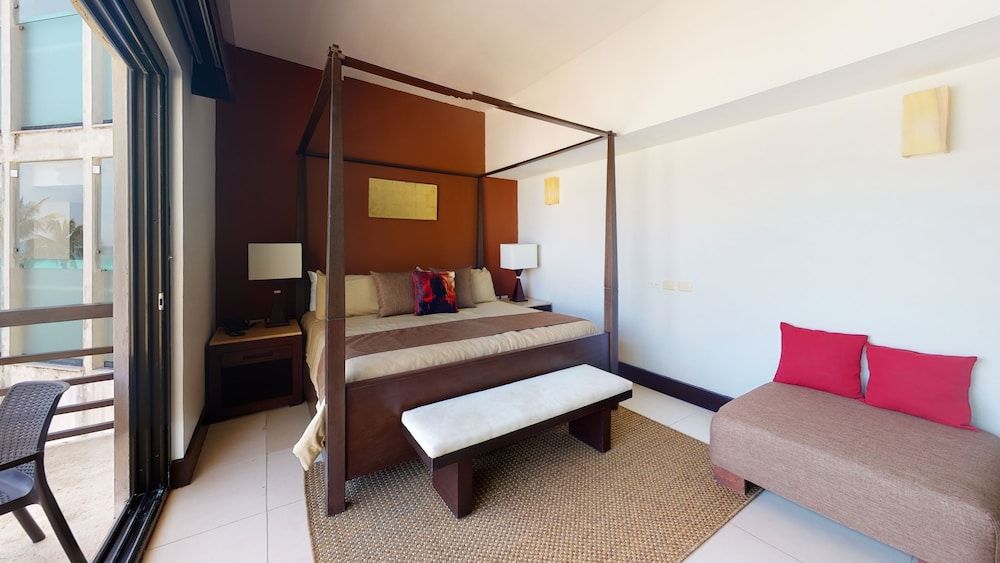 undefined Aldea Thai 221 By Lockey 7