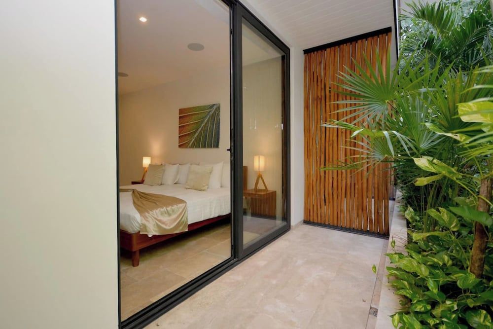 undefined CUTE STUDIO NEAR TO BEACH at 50mt 5th Av 9