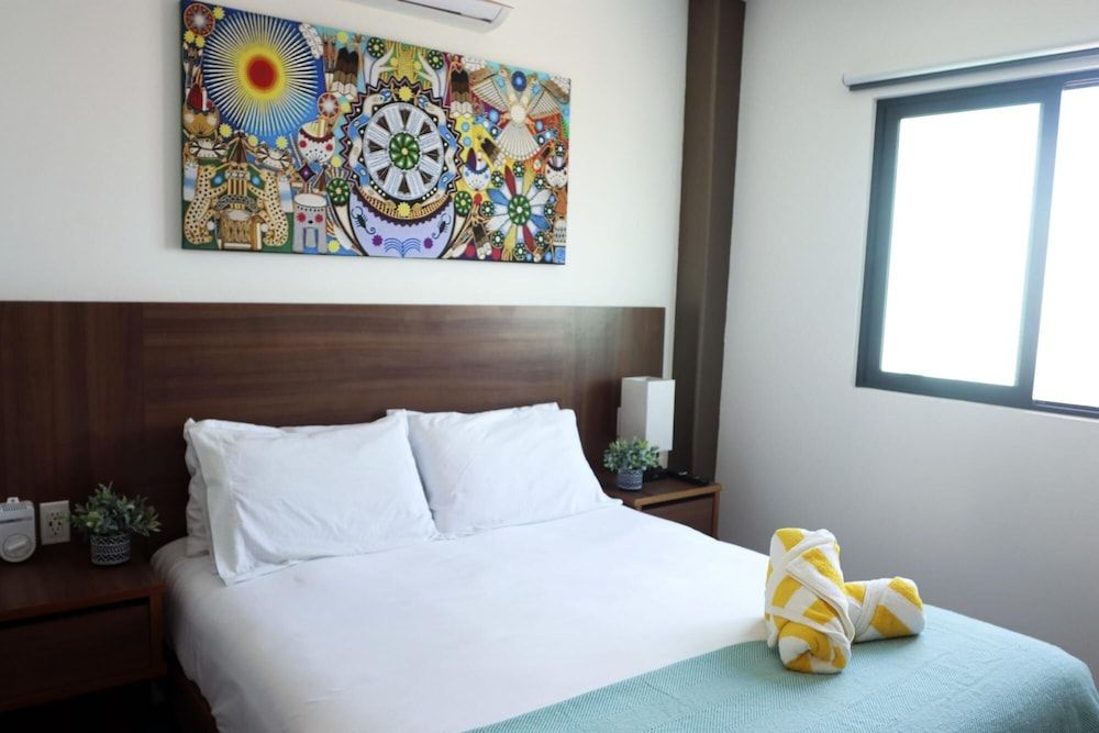 undefined Queen Studio PDC Oasis Pool Rooftop Lounge Walk to 5 Avenida Best Playa Beaches 9