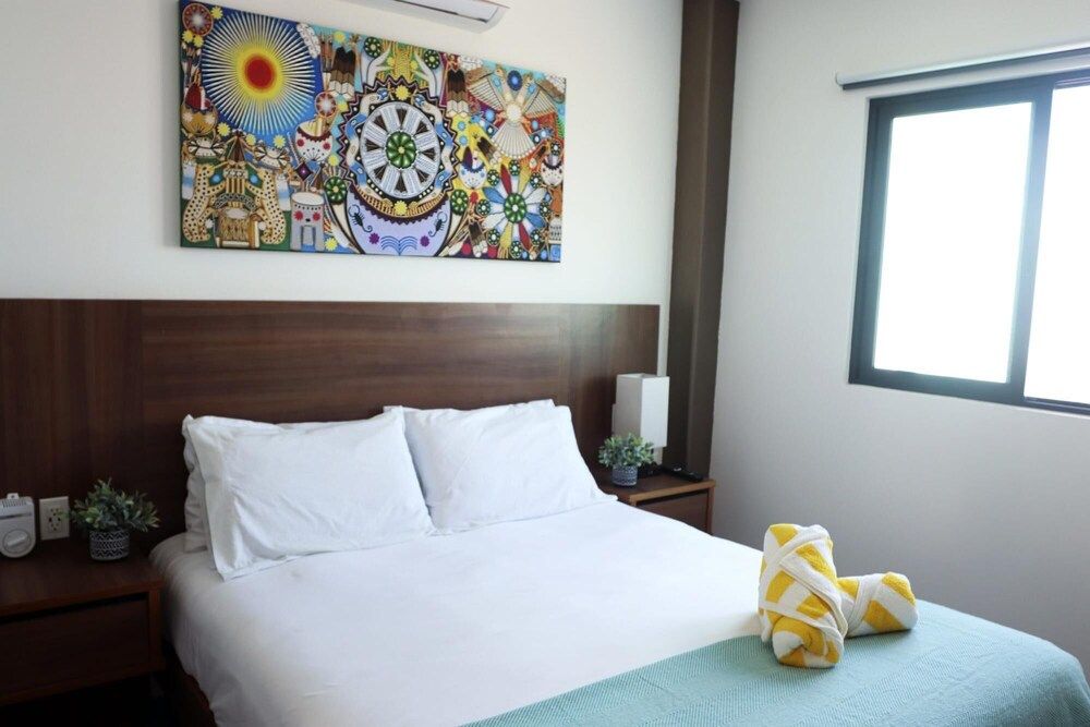 undefined Queen Studio PDC Oasis Pool Rooftop Lounge Walk to 5 Avenida Best Playa Beaches 9