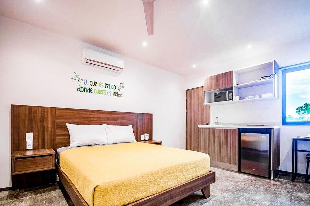 undefined Private Condo in Awesome Complex Pool Rooftop Lounge Walk to 5 Avenida Beach 8