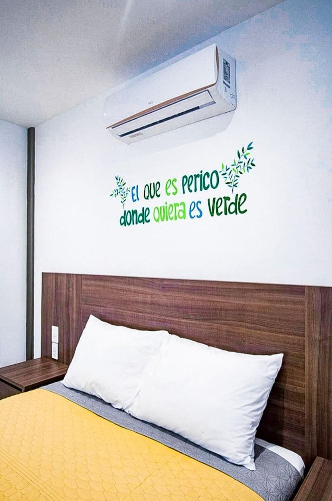 undefined Private Condo in Awesome Complex Pool Rooftop Lounge Walk to 5 Avenida Beach 4