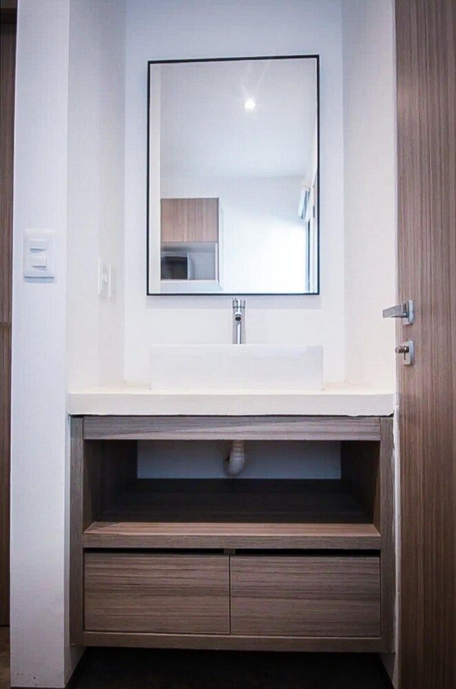 undefined El Peque o Private Condo Pool Rooftop Lounge 8