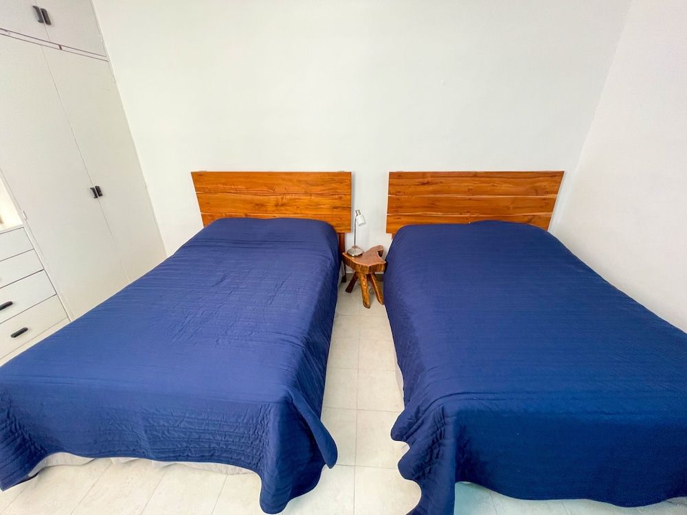 undefined Marvelous Las Palmas Apartments Pool 4