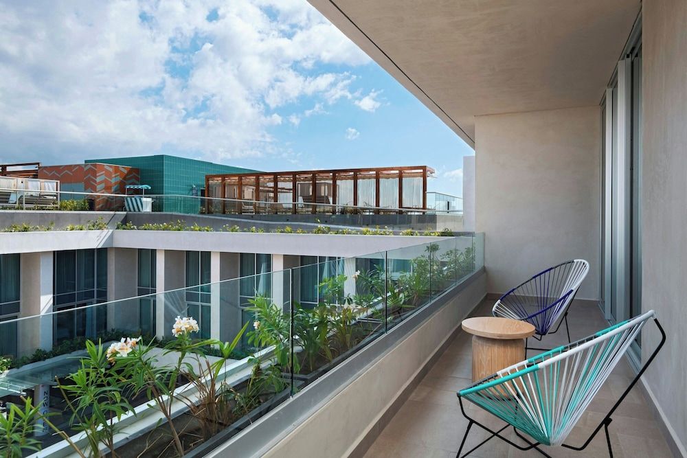undefined Aloft Playa Del Carmen 2