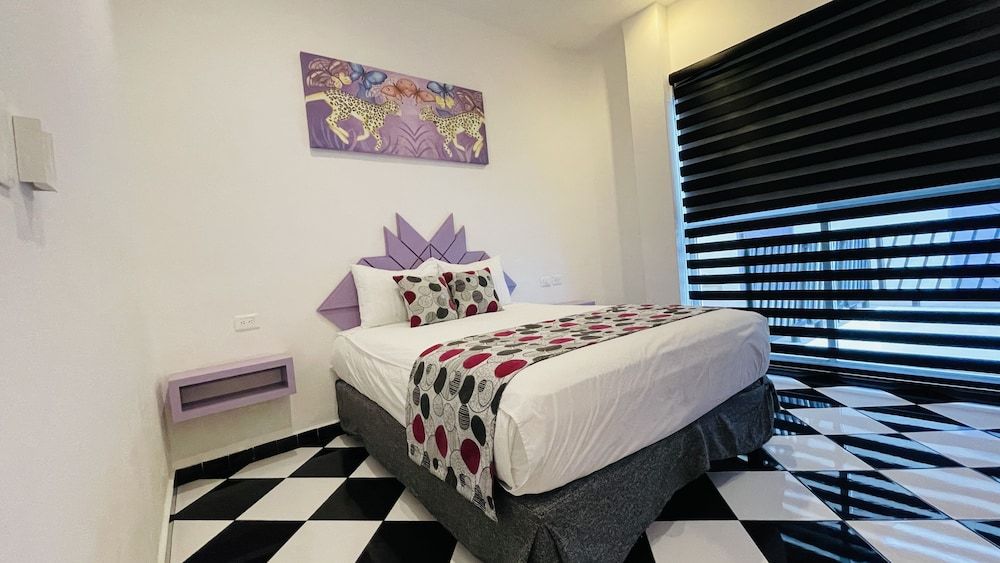 Deluxe Room, 1 King Bed