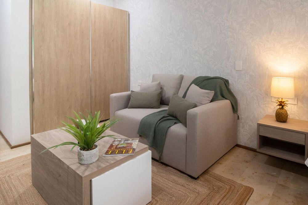 Perfect Place Family Room 23