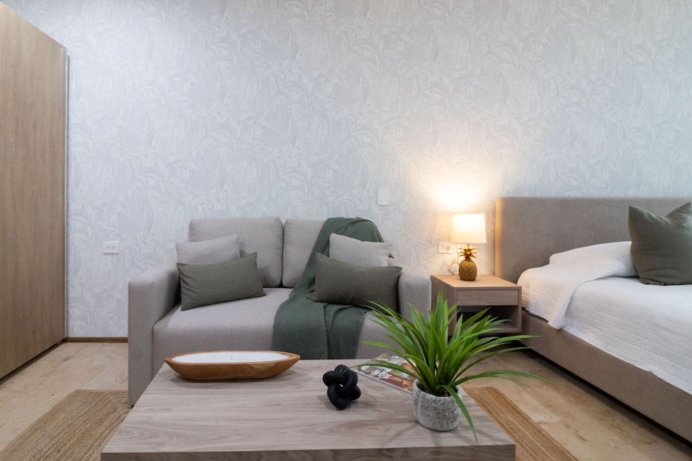 Perfect Place Family Room 11