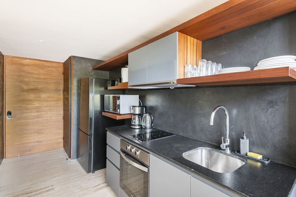 Ceren Luxury Apartments by Spot Rentals Luxury Apartment, 1 Bedroom, Private Pool, Courtyard View 6