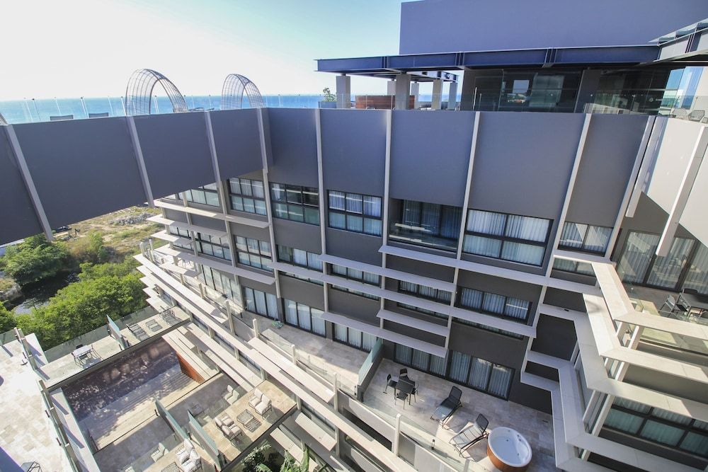 undefined Singular Dream Vacation Rentals 6