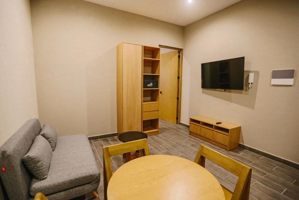 undefined Amazing Deluxe Suite at Sofia 9