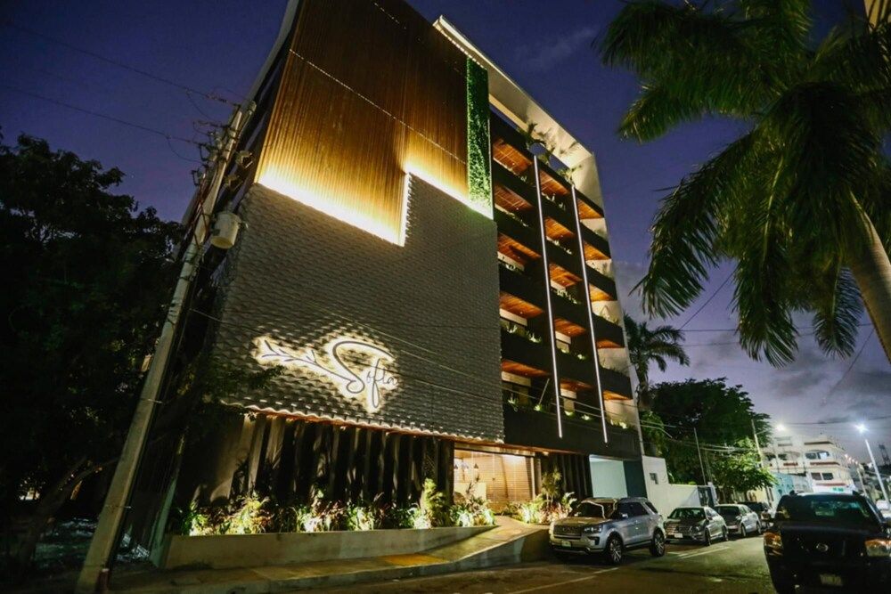 undefined Amazing Deluxe Suite at Sofia