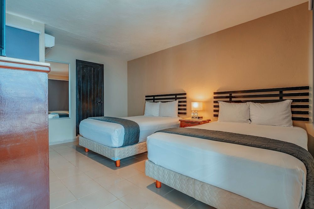 undefined Hotel Brisas 5a Av. Playa del Carmen