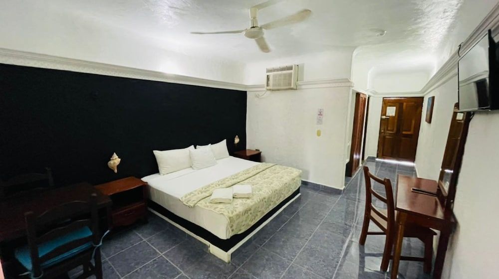 undefined Maya del Carmen Hotel 5