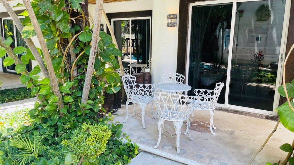 undefined Maya del Carmen Hotel 7