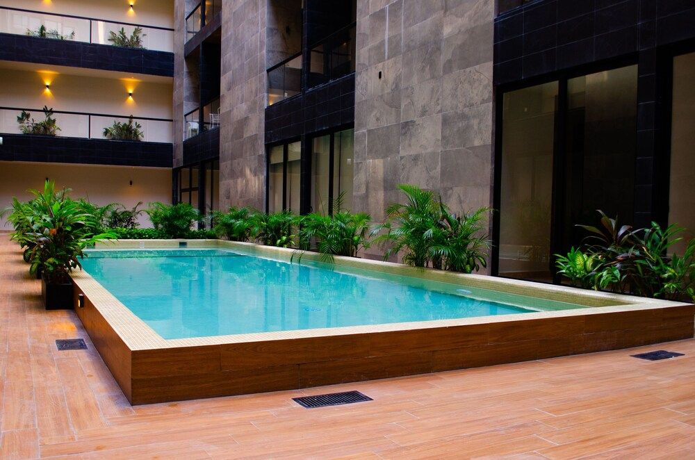 undefined Modern Pool View New Condo Gym Jacuzzi 9